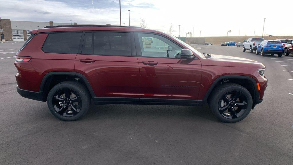 new 2025 Jeep Grand Cherokee L car, priced at $45,822