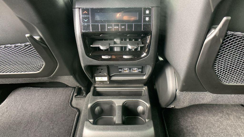 new 2025 Jeep Grand Cherokee L car, priced at $45,822