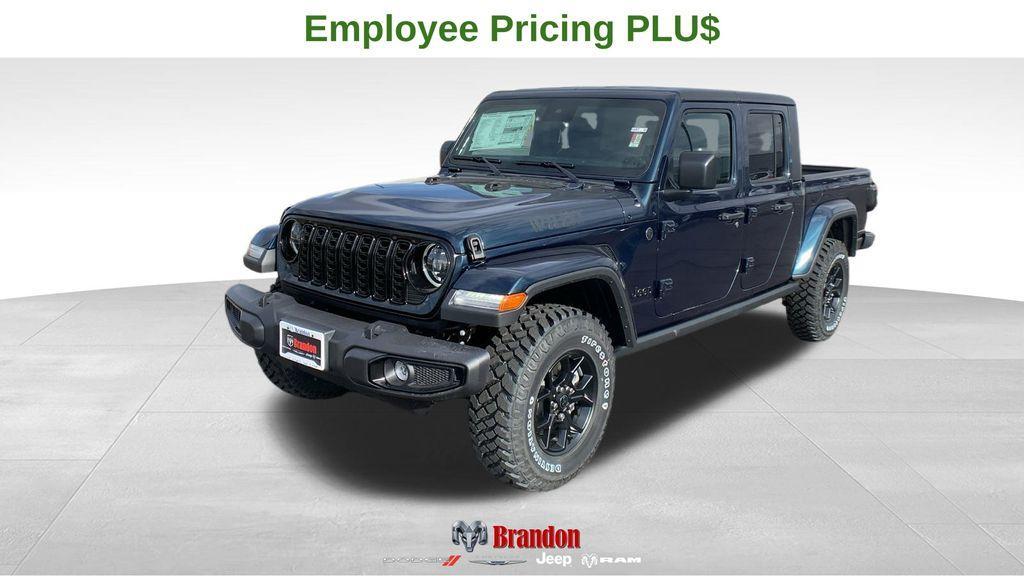 new 2025 Jeep Gladiator car, priced at $47,677