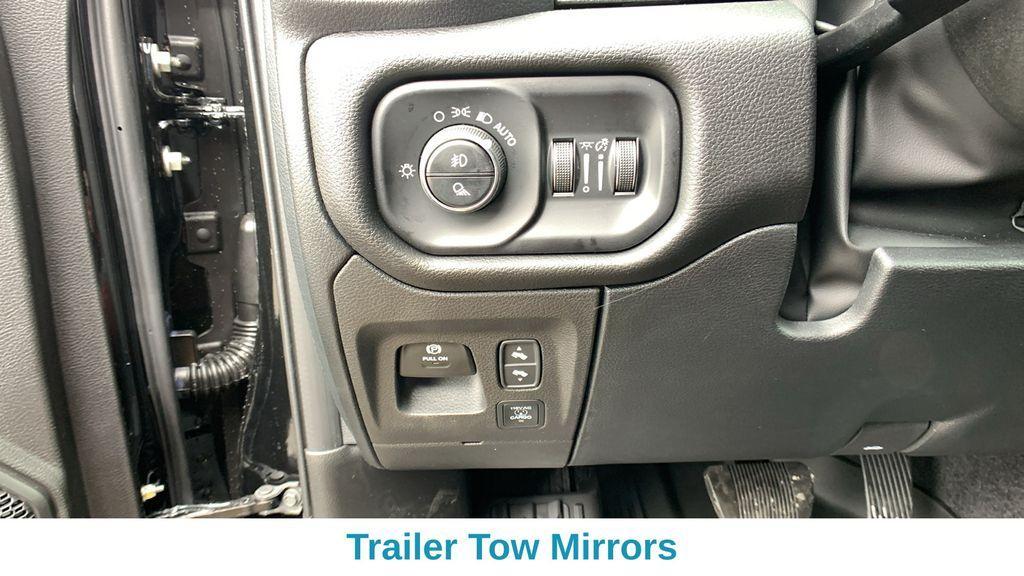 new 2025 Ram 1500 car, priced at $55,557