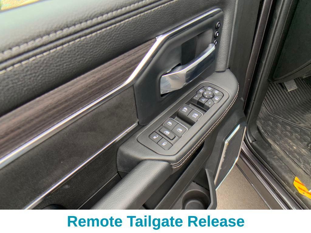 new 2025 Ram 3500 car, priced at $82,584