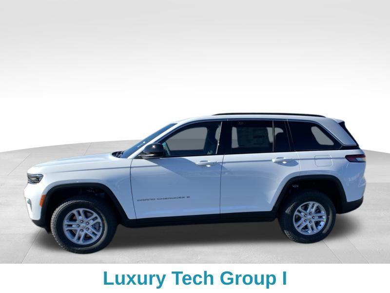 new 2025 Jeep Grand Cherokee car, priced at $38,357