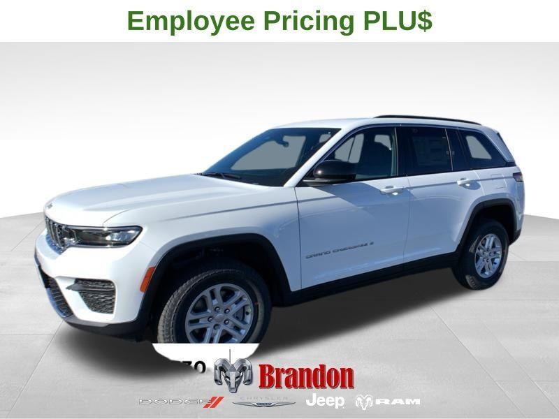new 2025 Jeep Grand Cherokee car, priced at $42,625
