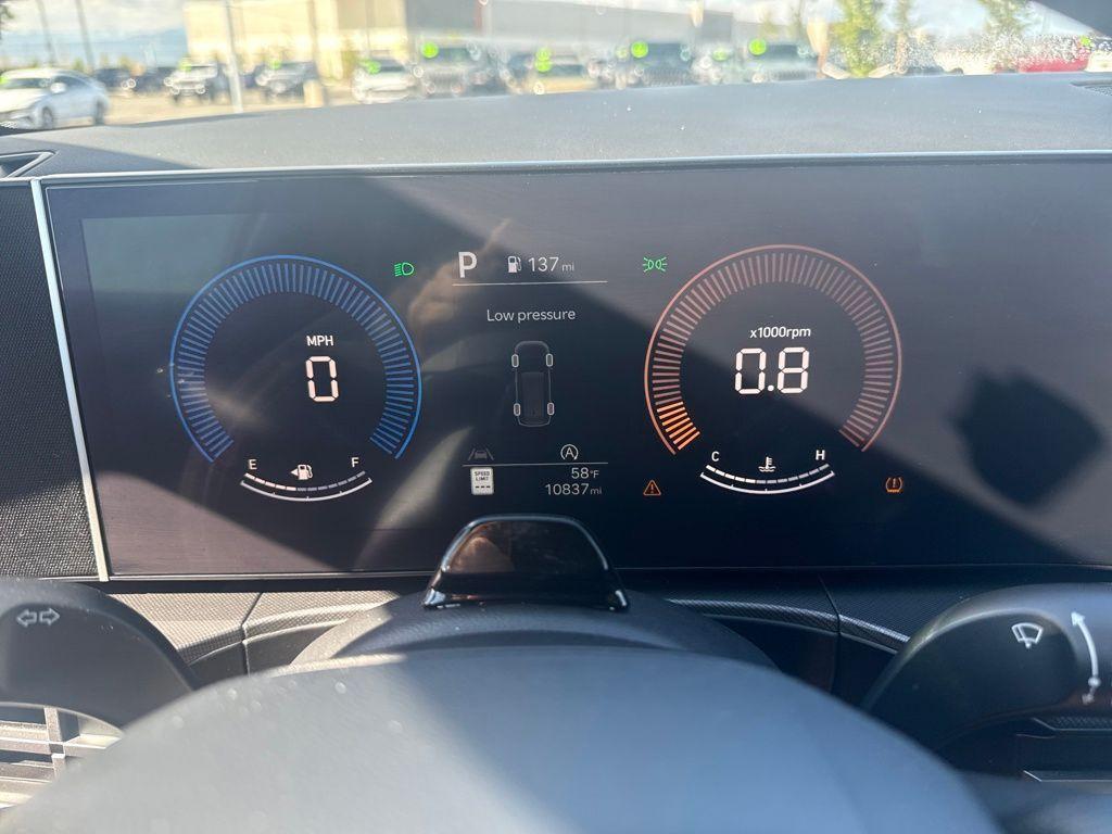 used 2025 Hyundai Santa Fe car, priced at $36,865