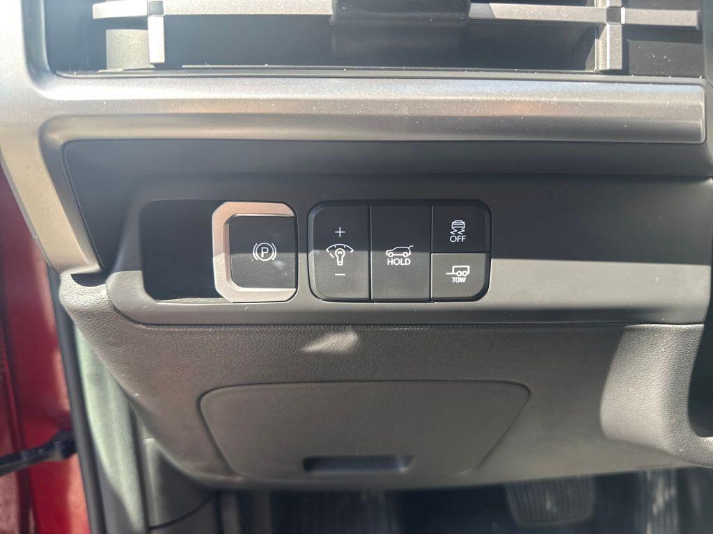 used 2025 Hyundai Santa Fe car, priced at $36,865