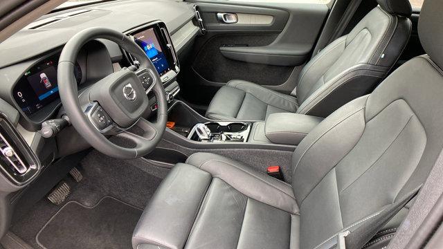 used 2024 Volvo XC40 car, priced at $35,012