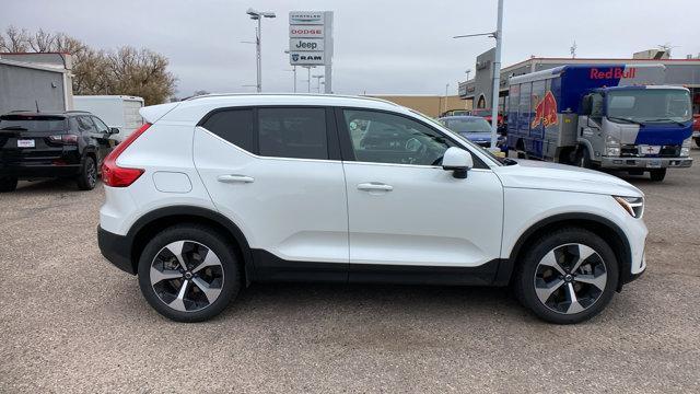 used 2024 Volvo XC40 car, priced at $35,012