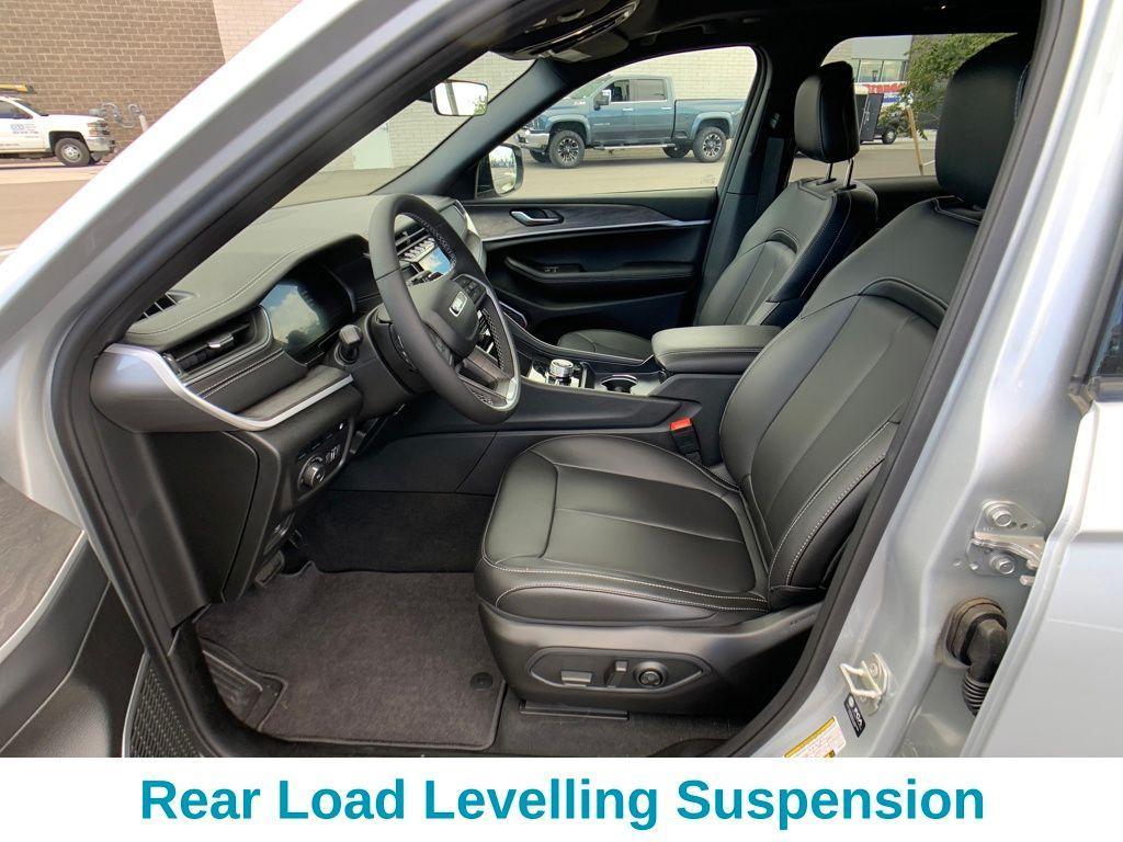 new 2025 Jeep Grand Cherokee 4xe car, priced at $55,992