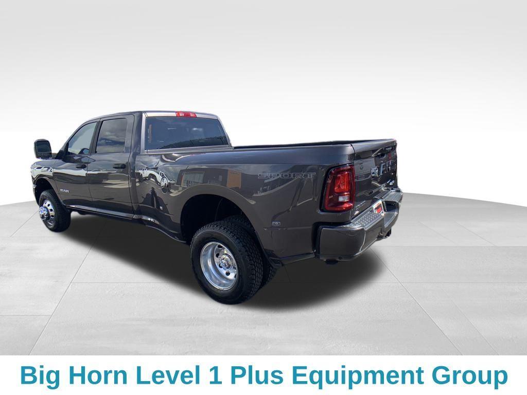 new 2025 Ram 3500 car, priced at $71,556