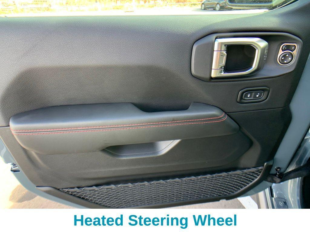 new 2026 Jeep Wrangler car, priced at $51,237