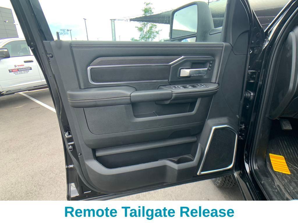 new 2025 Ram 3500 car, priced at $79,938