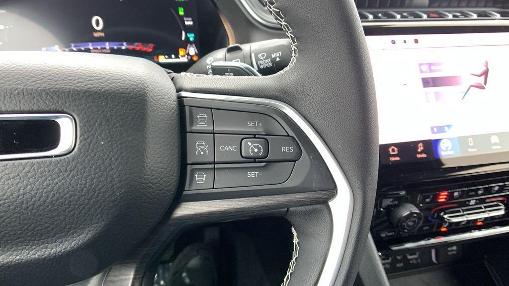 new 2025 Jeep Grand Cherokee 4xe car, priced at $55,517