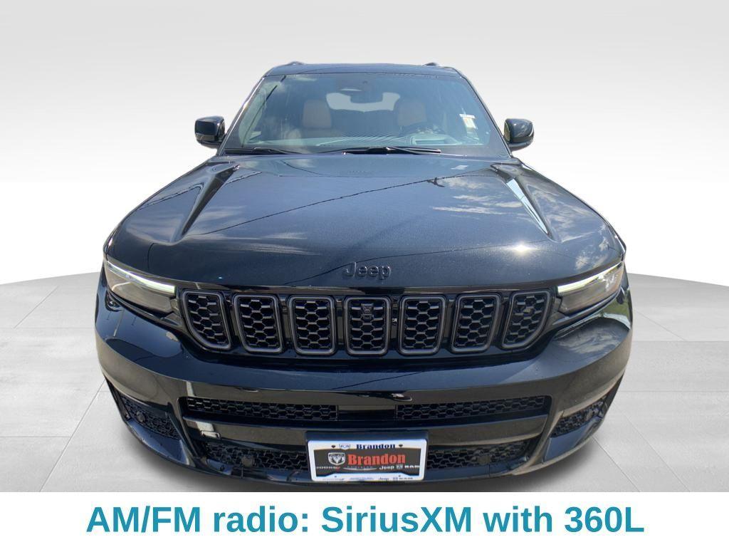 new 2025 Jeep Grand Cherokee L car, priced at $68,172