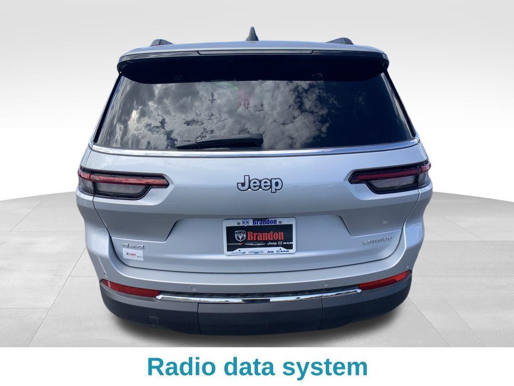 new 2025 Jeep Grand Cherokee L car, priced at $39,199