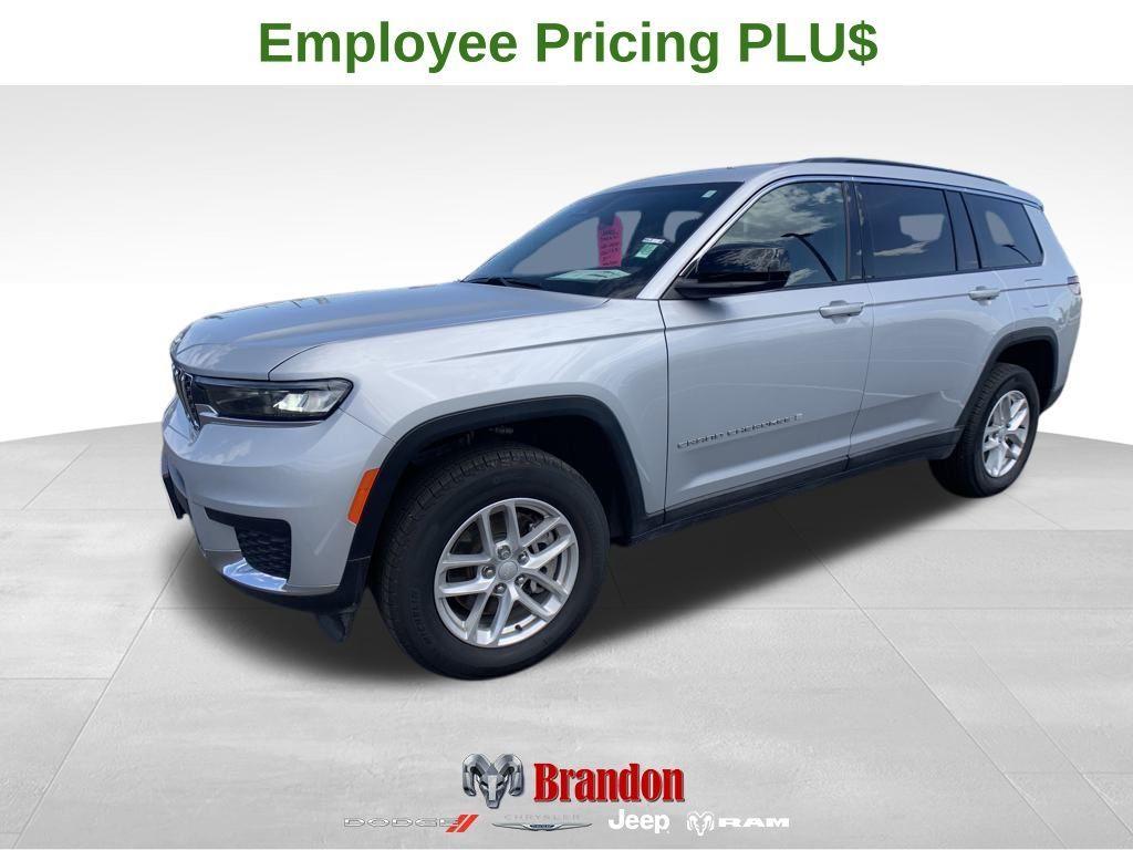new 2025 Jeep Grand Cherokee L car, priced at $43,220