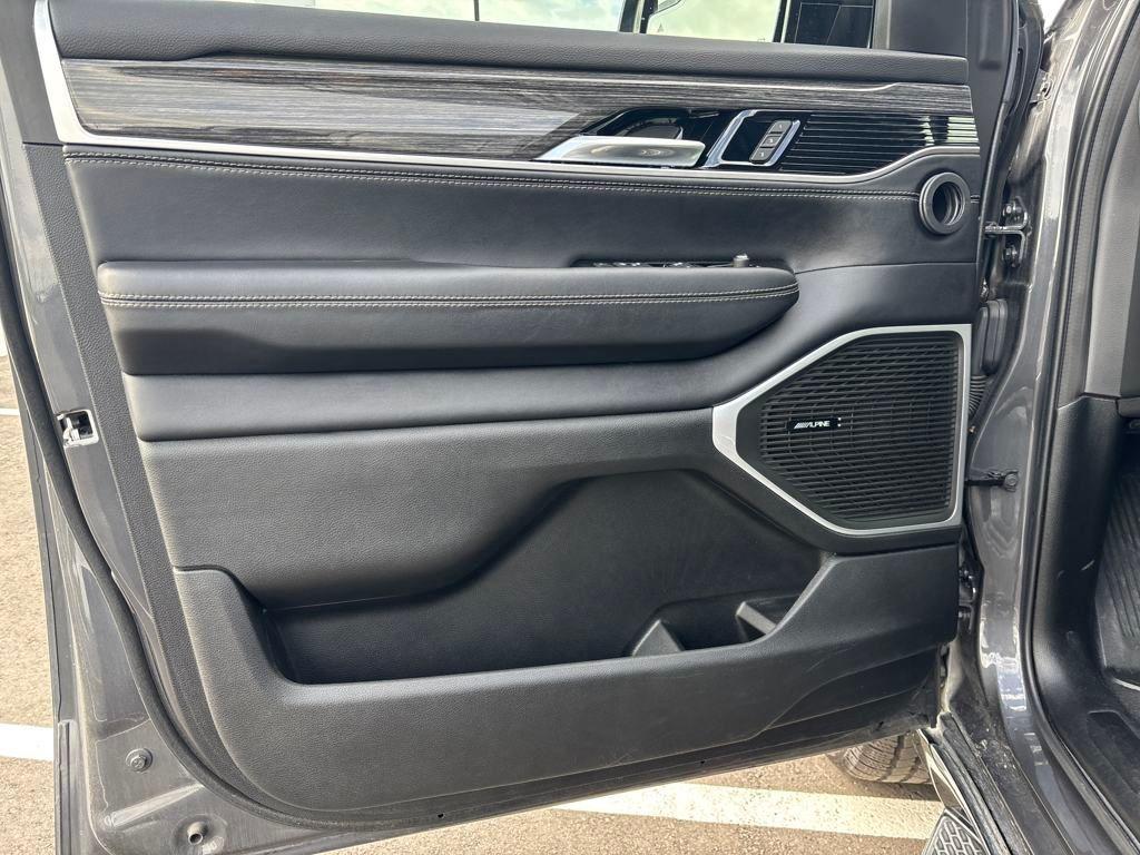 used 2022 Jeep Wagoneer car, priced at $39,411