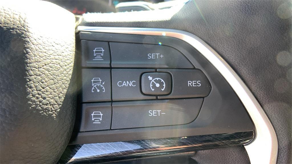 new 2025 Jeep Grand Cherokee 4xe car, priced at $70,941