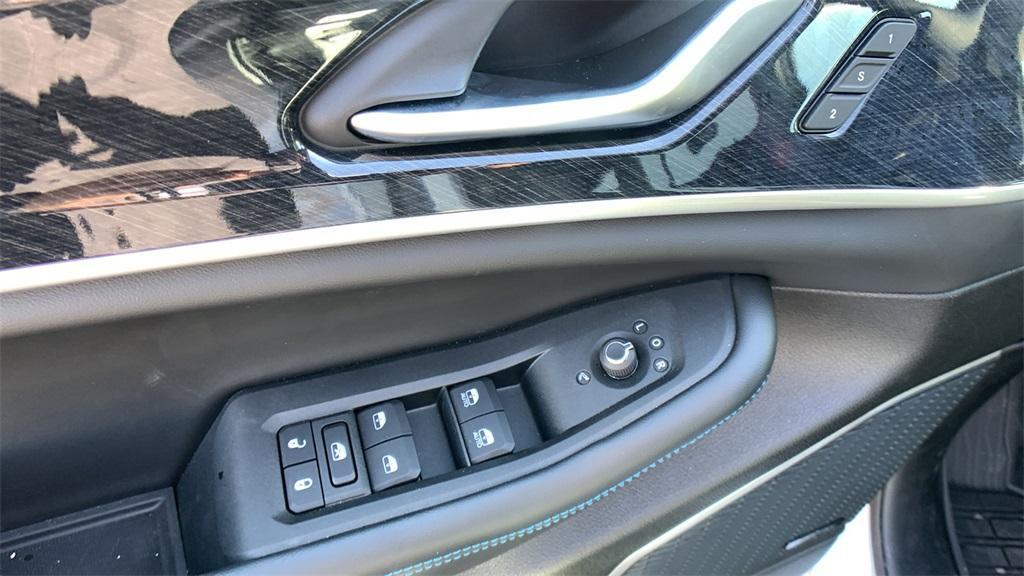 new 2025 Jeep Grand Cherokee 4xe car, priced at $70,941