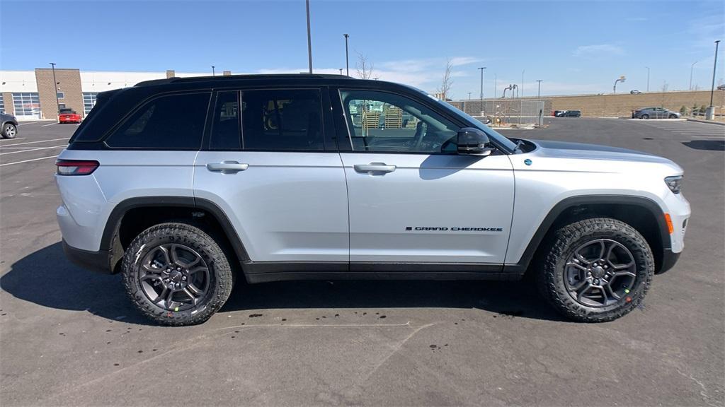 new 2025 Jeep Grand Cherokee 4xe car, priced at $70,941