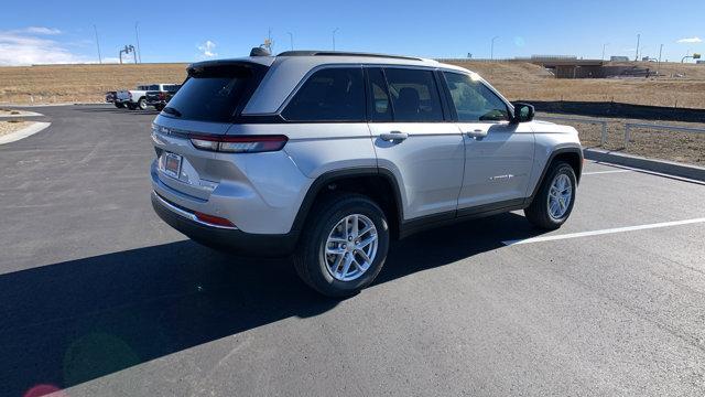 new 2025 Jeep Grand Cherokee car, priced at $37,852