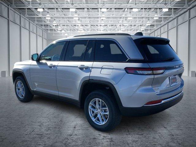 new 2025 Jeep Grand Cherokee car, priced at $37,852