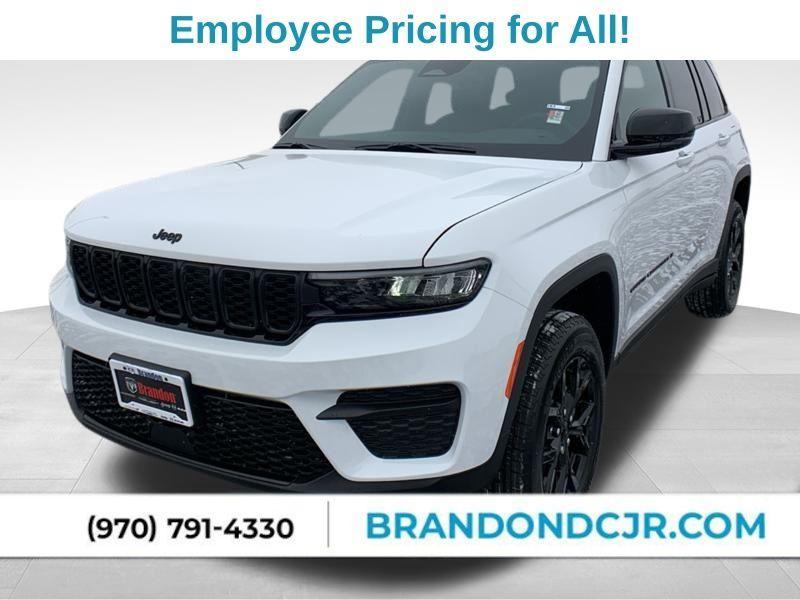 new 2025 Jeep Grand Cherokee car, priced at $40,702
