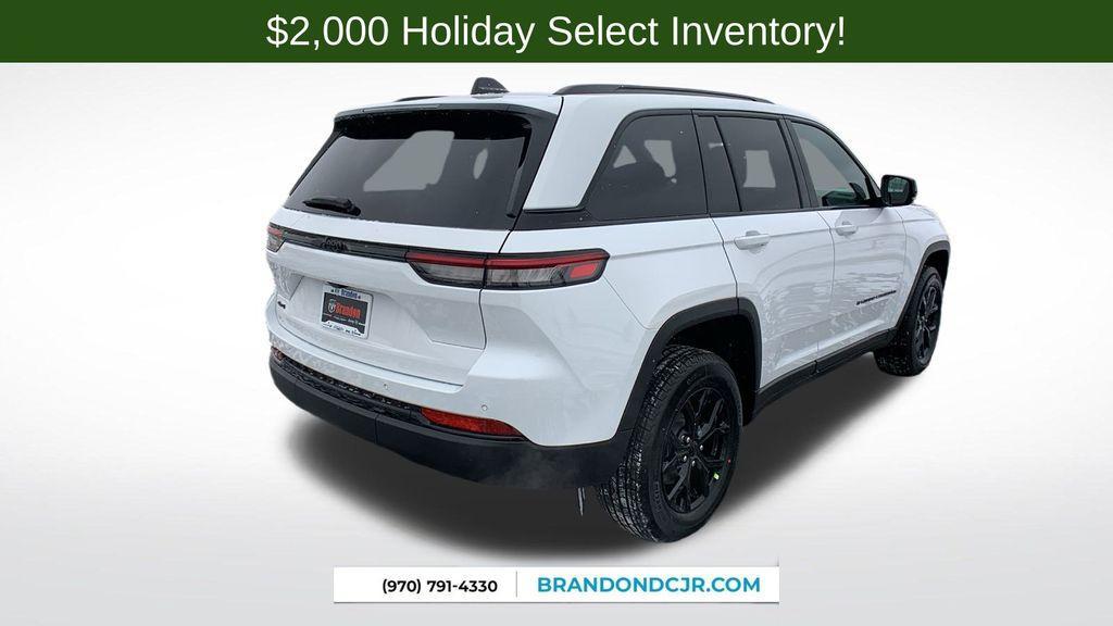 new 2025 Jeep Grand Cherokee car, priced at $41,396