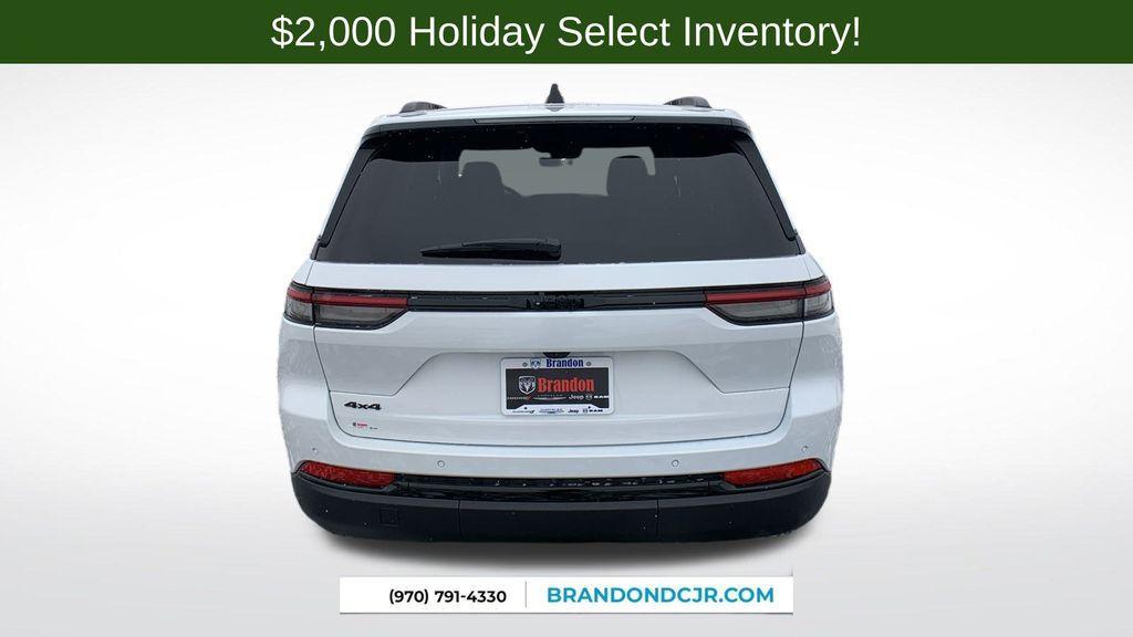 new 2025 Jeep Grand Cherokee car, priced at $41,396