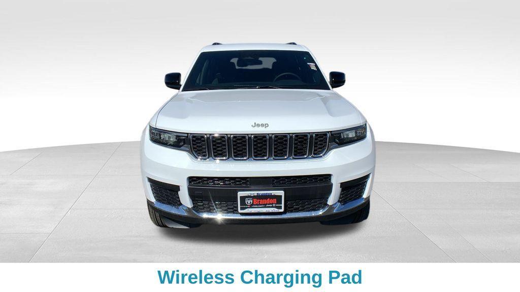 new 2025 Jeep Grand Cherokee L car, priced at $40,734