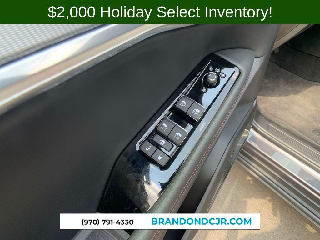 new 2025 Jeep Wagoneer S car, priced at $48,975