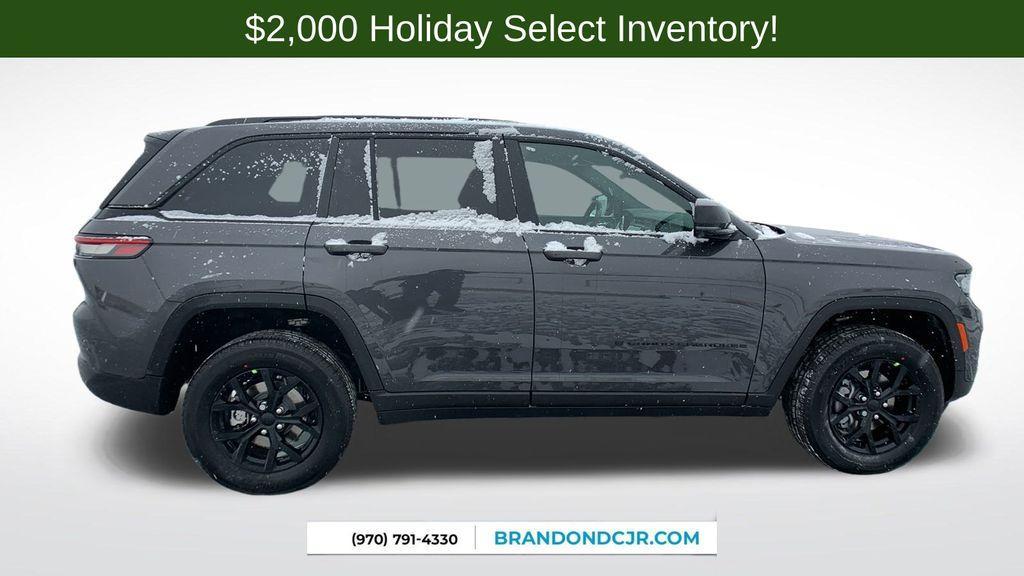 new 2025 Jeep Grand Cherokee car, priced at $41,932