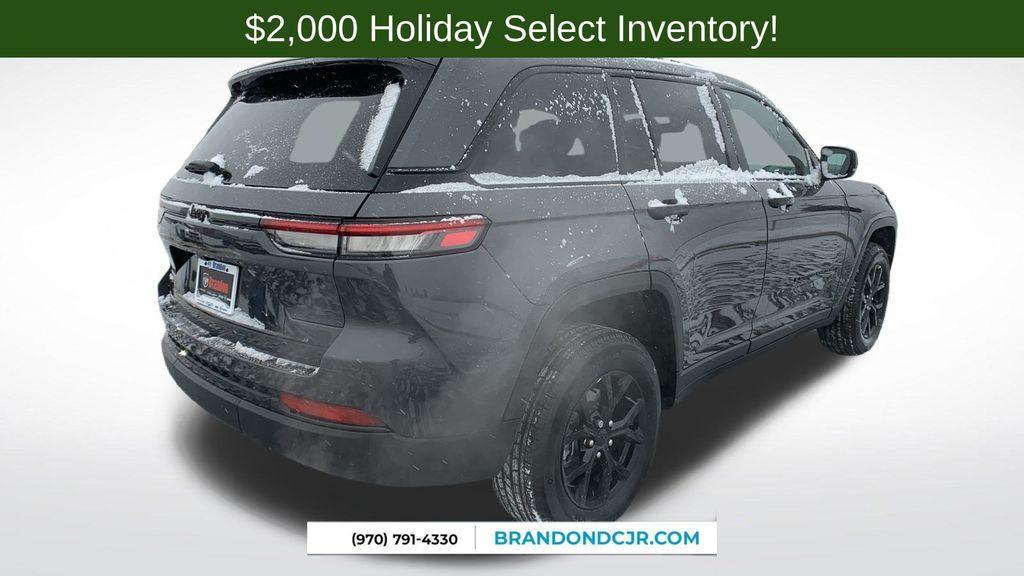 new 2025 Jeep Grand Cherokee car, priced at $41,932