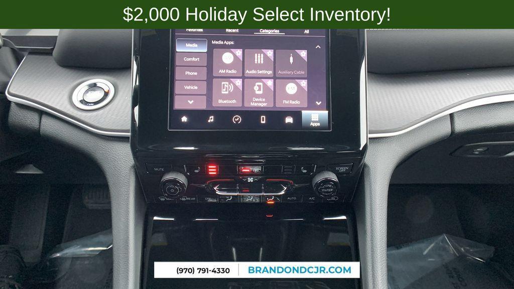 new 2025 Jeep Grand Cherokee car, priced at $41,932