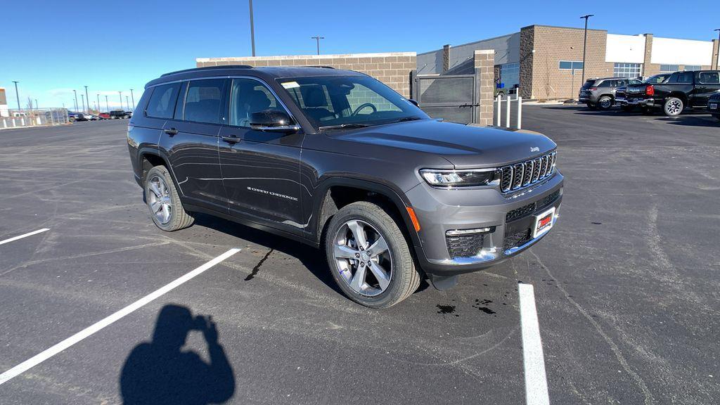 new 2025 Jeep Grand Cherokee L car, priced at $53,890