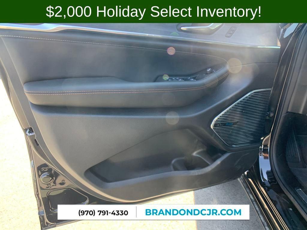 new 2025 Jeep Grand Cherokee 4xe car, priced at $68,376