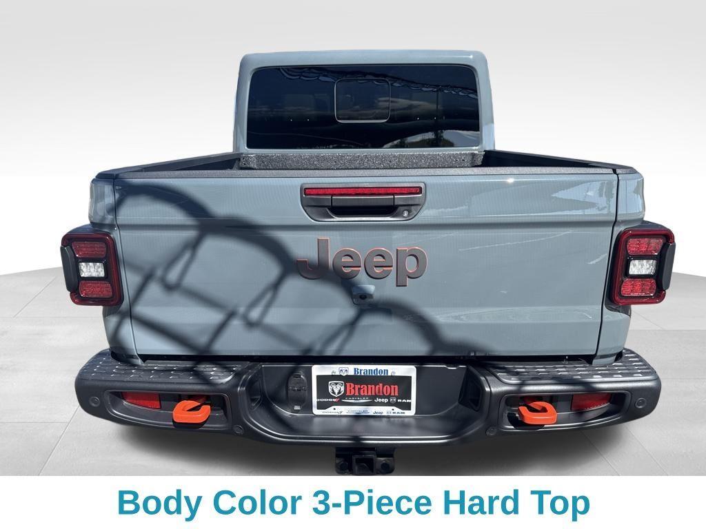 new 2025 Jeep Gladiator car, priced at $55,831