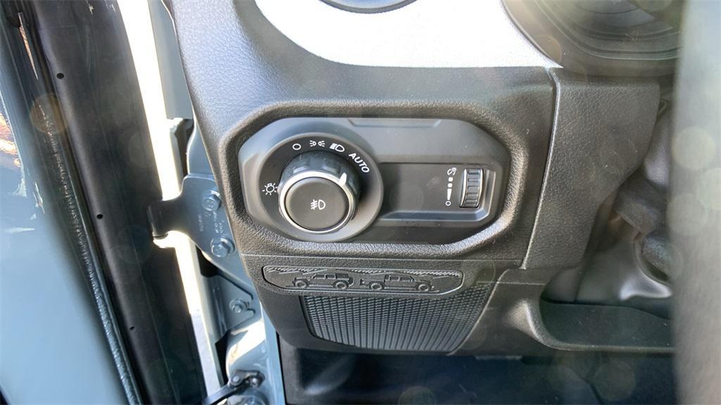 new 2025 Jeep Wrangler car, priced at $50,389