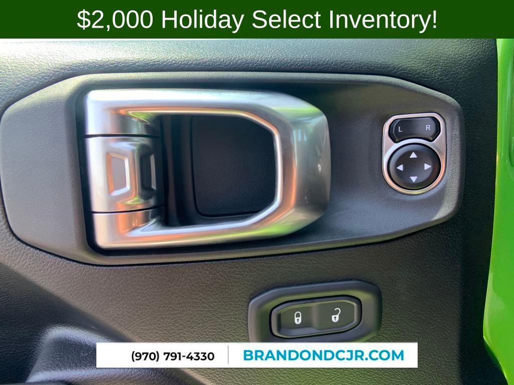 new 2025 Jeep Gladiator car, priced at $42,982