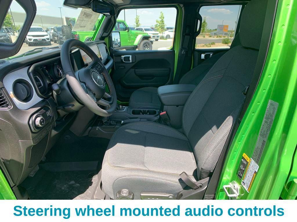 new 2025 Jeep Gladiator car, priced at $44,517