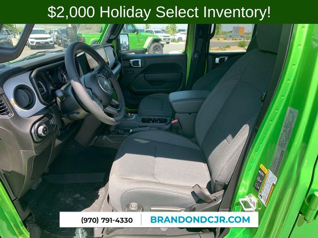 new 2025 Jeep Gladiator car, priced at $42,982