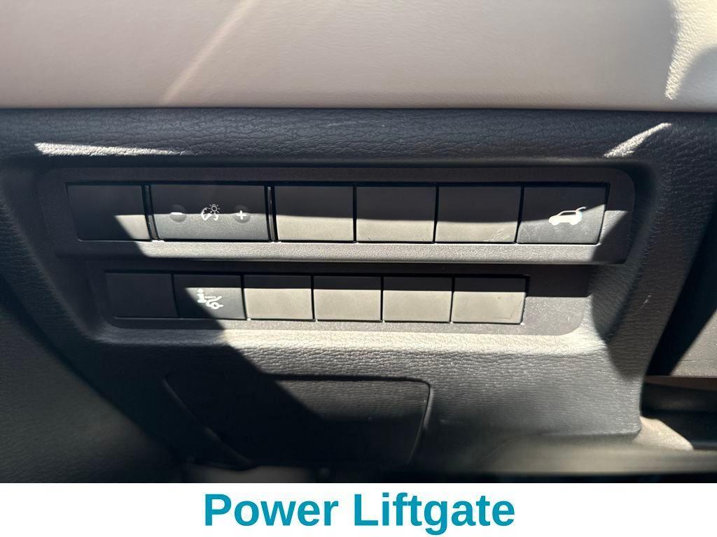 used 2024 Mitsubishi Outlander car, priced at $32,787