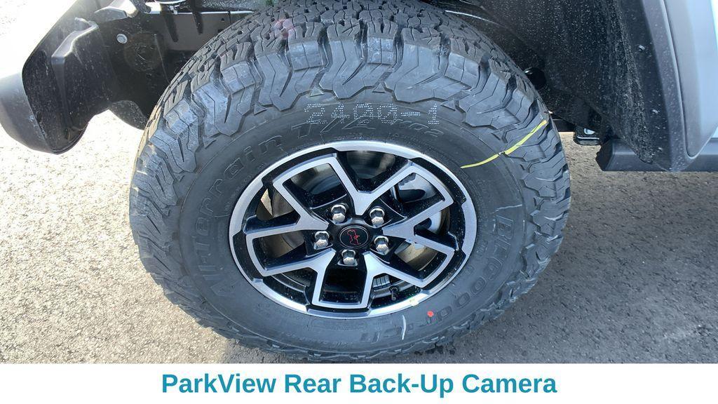 new 2025 Jeep Wrangler car, priced at $55,592