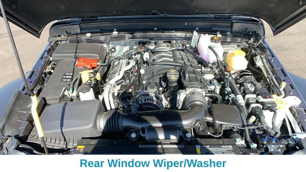 new 2025 Jeep Wrangler car, priced at $41,664
