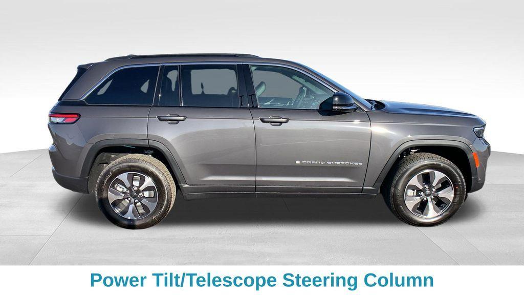 new 2025 Jeep Grand Cherokee 4xe car, priced at $48,022