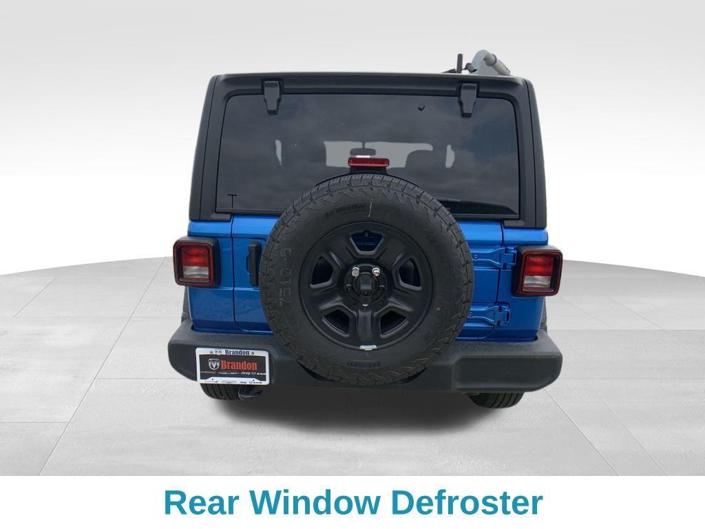 new 2025 Jeep Wrangler car, priced at $33,319