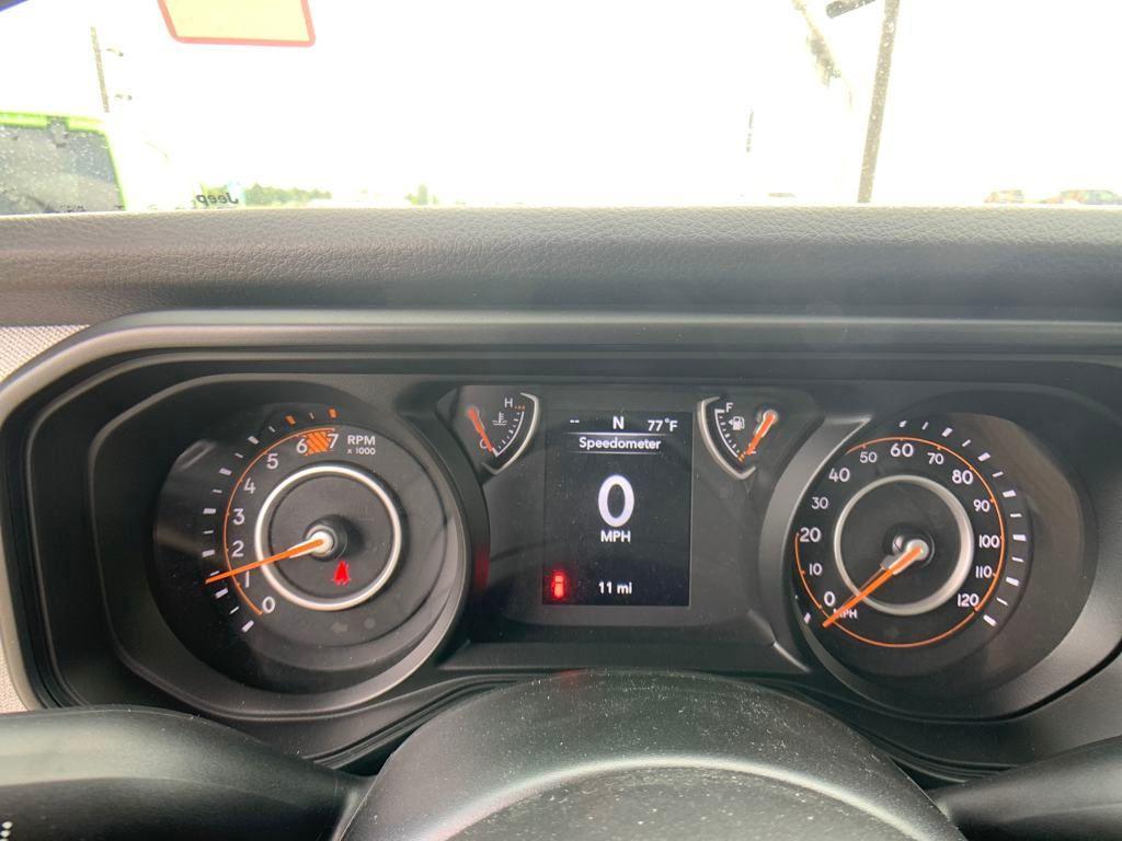 new 2025 Jeep Wrangler car, priced at $33,319