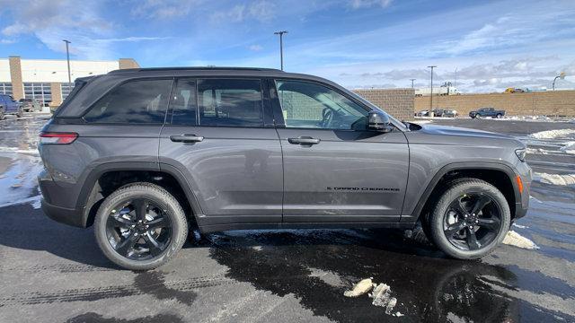 new 2025 Jeep Grand Cherokee car, priced at $52,230