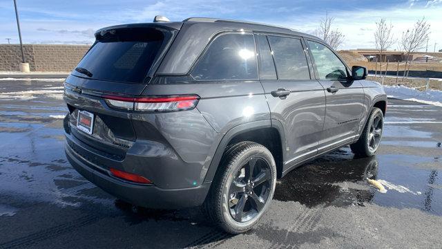 new 2025 Jeep Grand Cherokee car, priced at $52,230