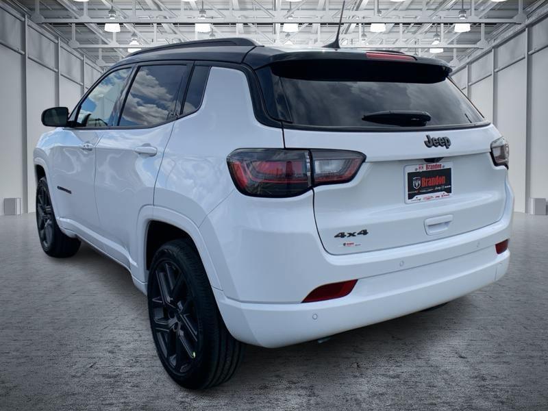 new 2025 Jeep Compass car, priced at $33,626