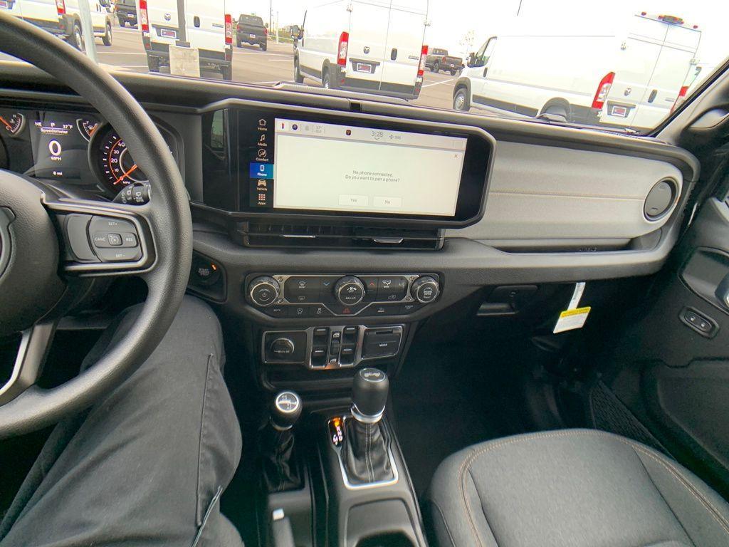 new 2026 Jeep Wrangler car, priced at $41,570